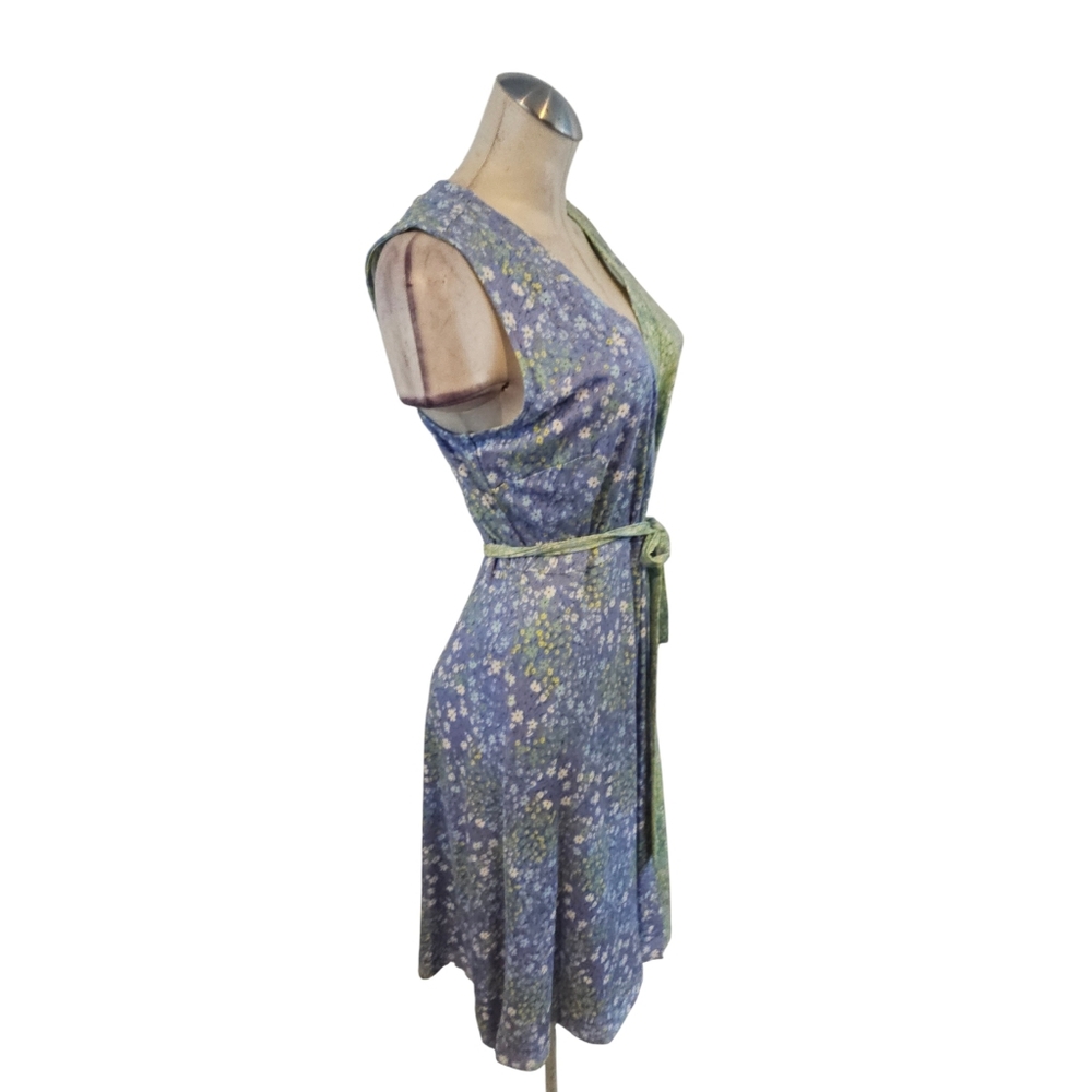 Isaac Mizrahi Live Size SP Floral Mock Wrap Dress in Blue and Green Floral - Picture 3 of 8